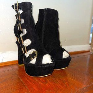 Suede Black Platform Sandal